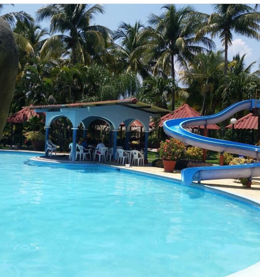 Hotel Santa Cruz Zapaca Εξωτερικό φωτογραφία